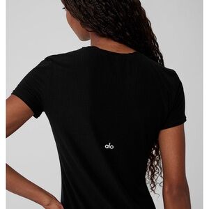 ALO Yoga Women's Black Top